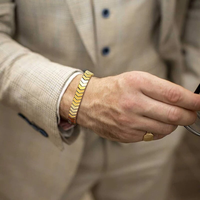 8mm Golden Arrow Hematite Bracelet